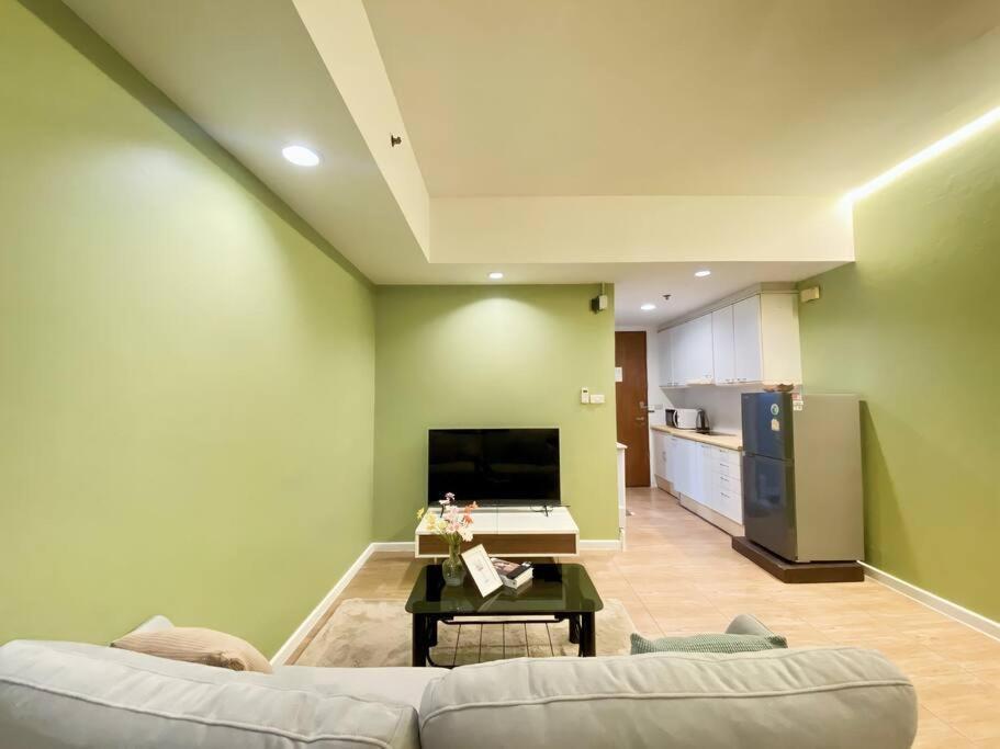 Baan Nonzee Condo Kingsize Bed Big Room In Sathorn กรุงเทพมหานคร ภายนอก รูปภาพ