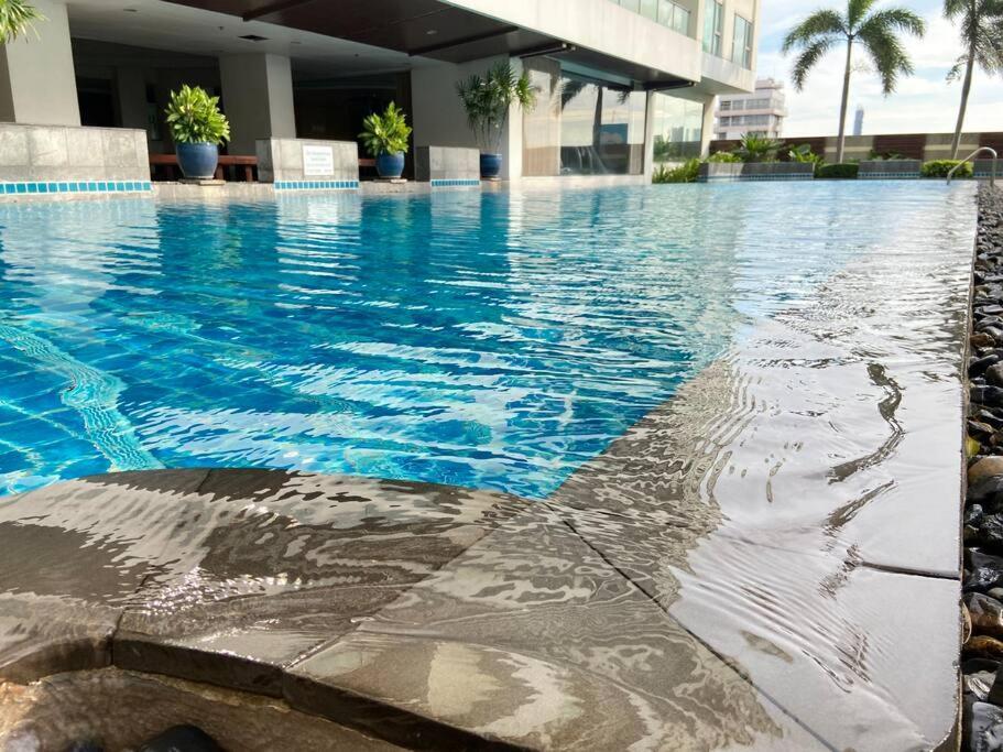 Baan Nonzee Condo Kingsize Bed Big Room In Sathorn กรุงเทพมหานคร ภายนอก รูปภาพ